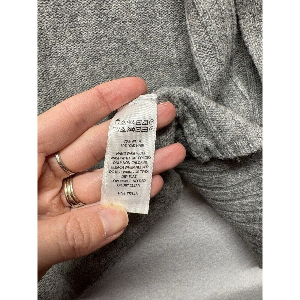 Adrienne Vittadini LS Cardigan Sweater Yak Wool Jacket Small Gray Magnetic - Picture 4 of 5